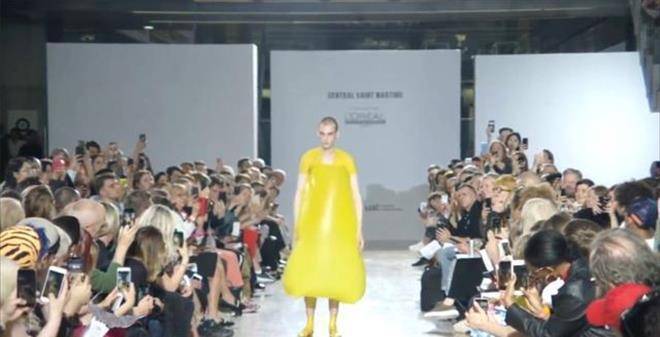 爱游戏官网-阿扎伦卡重返赛场，败北首场状态出色，公牛观众沸腾！赢得满堂喝彩的简单介绍